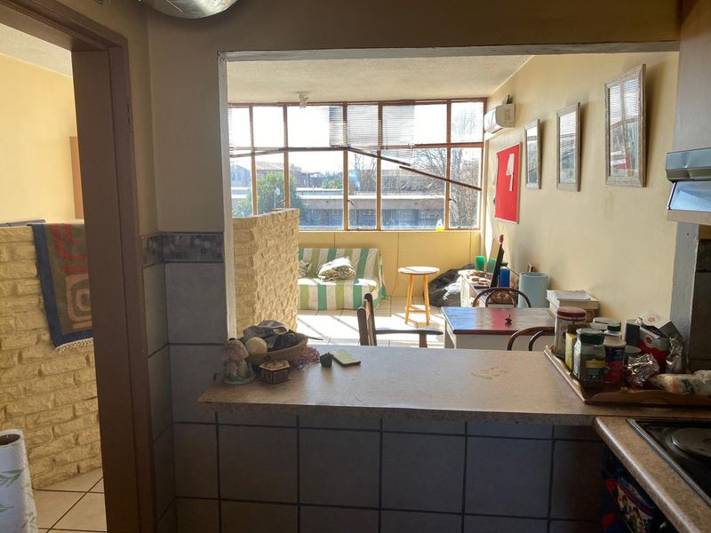 Modern Student Studio Apartment Near NWU – Excellent Investment Opportunity - Photo 5