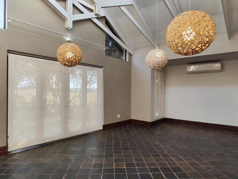 4 Bedroom House for Sale in Serengeti Lifestyle Estate - Photo 9