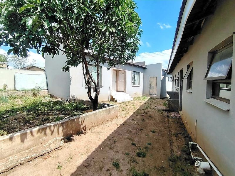 3 Bedroom House for Sale in Mdantsane NU 9 - Photo 6
