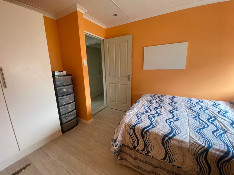 PPRA Registered : Gonubie’s Best Bargain!!! Incredible Value + Double Garage & Double Carport – Act Fast - Photo 10