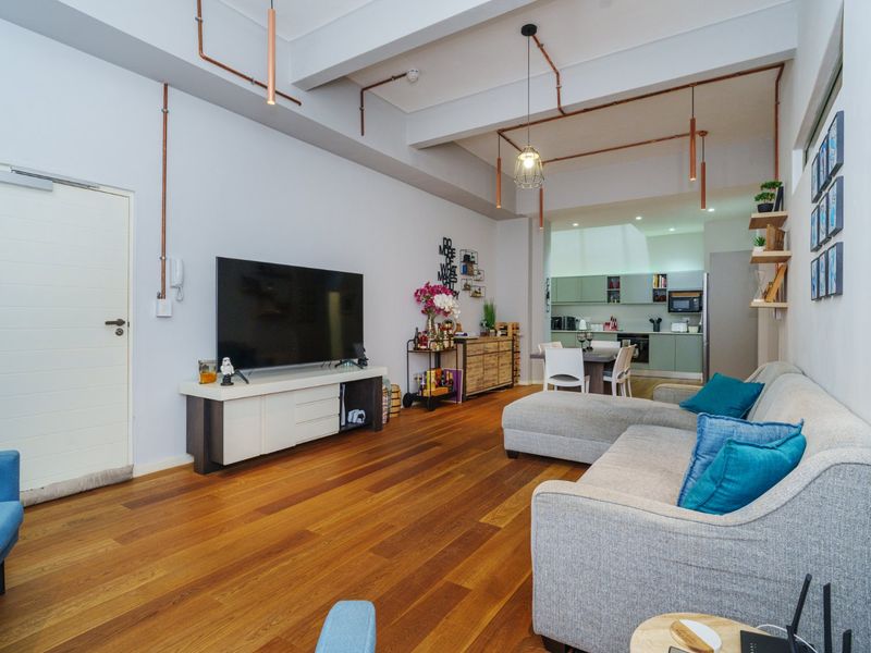 2-bed | 2-bath | 131 m2 | Pool + Security + Parking - Photo 3