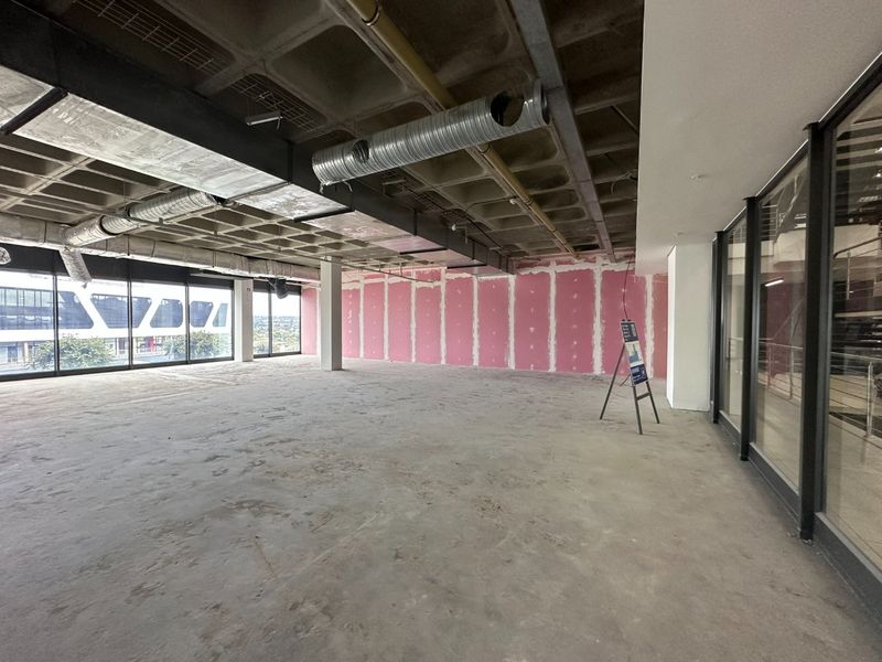 **Premium Secure Offices with Backup Power / Water in Irene | Direct Landlord Opportunity** - Photo 9