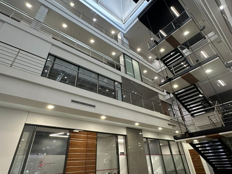 **Premium Secure Offices with Backup Power / Water in Irene | Direct Landlord Opportunity** - Photo 4