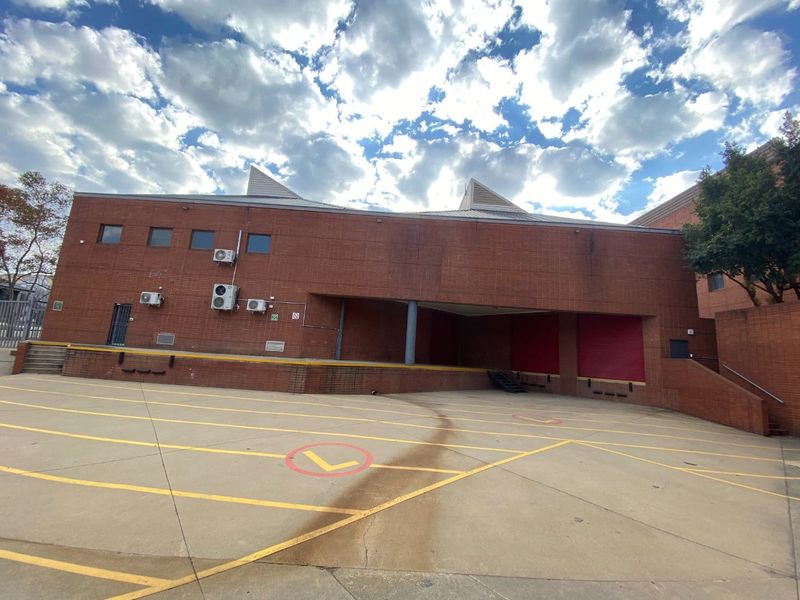 Prime Warehouse Space to rent in Waterfall Office Park, Midrand  - Photo 9