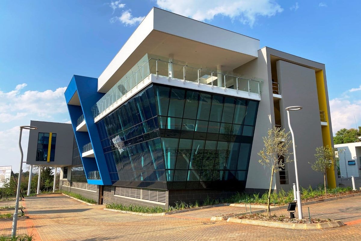 Entire Waverley Office Park Precinct to rent in Bramley  - Photo 2