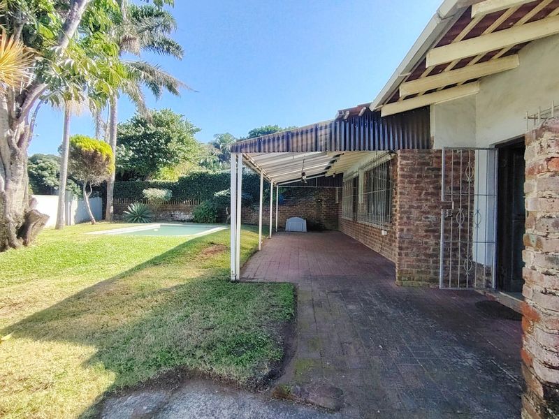 Stand alone Townhouse with NO levies - Photo 5