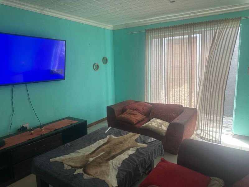 4 Bedroom home for sale in Electric city - Photo 6