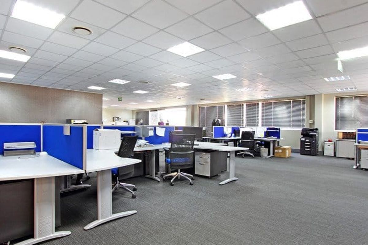 A+ Grade Office Building to rent in Riley Office Park, Bedfordview.  - Photo 5