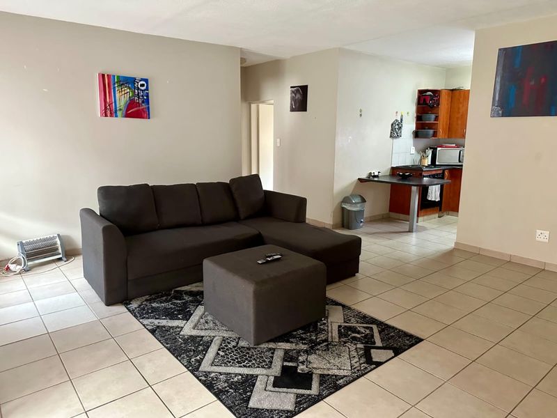 2 Bedroom Flatlet for sale in Flamwood - Photo 8