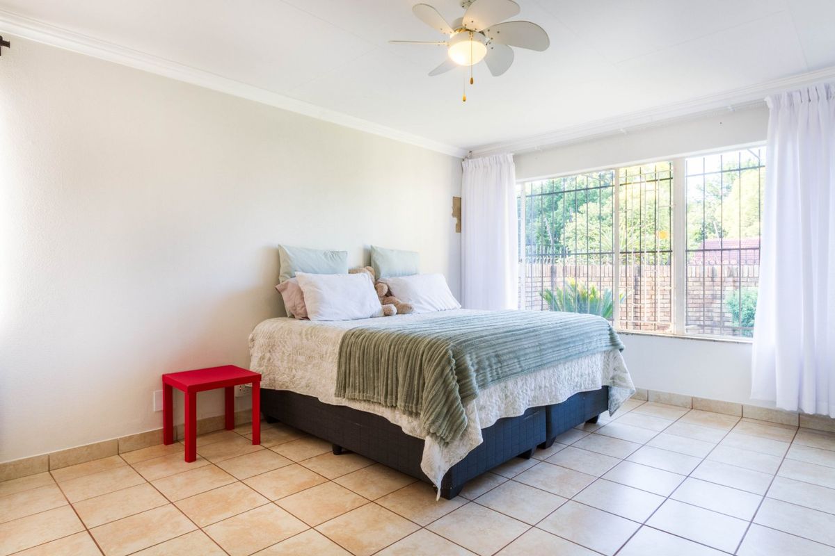 LOCATION...LOCATION... - Photo 3