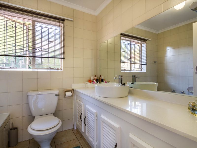 LOCATION...LOCATION... - Photo 7