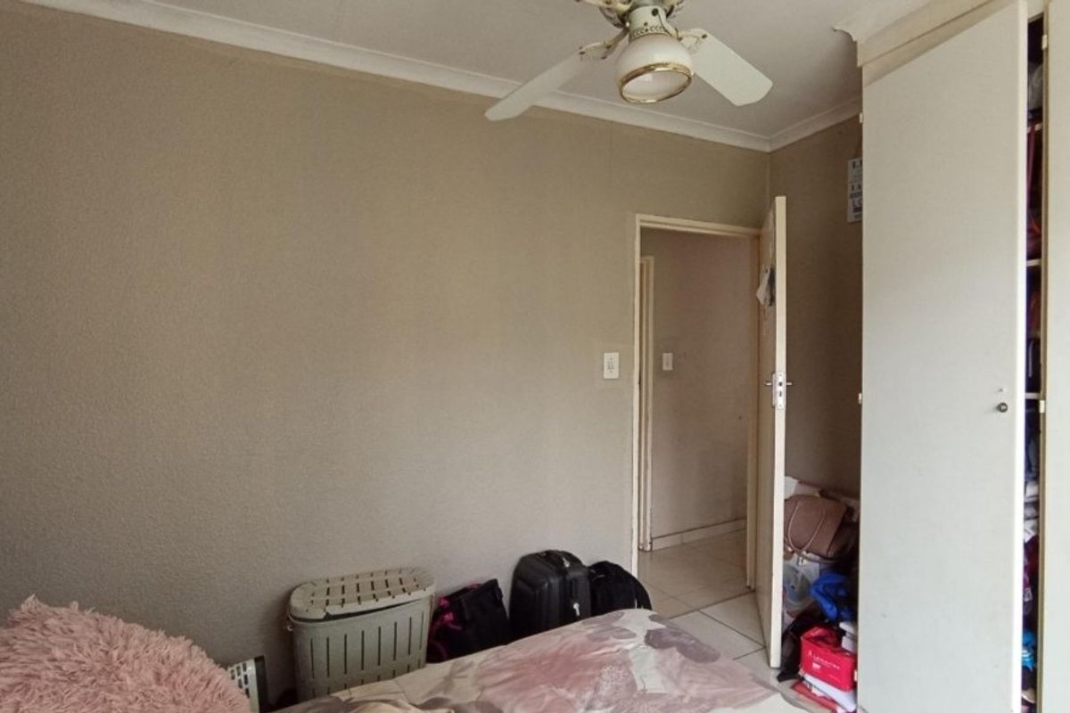 3-Bedroom Home for Sale – Country View R720 000 - Photo 5