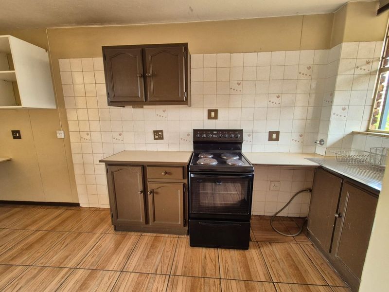 Modern Student Apartment For Sale in Hatfield - Photo 10