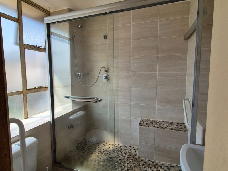 Modern Student Apartment For Sale in Hatfield - Photo 8