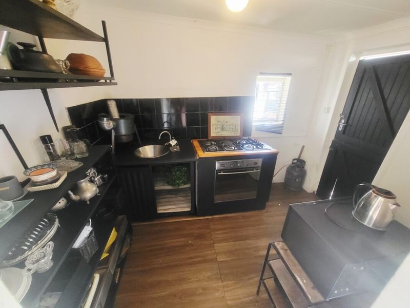 FURNISHED GROUND FLOOR COTTAGE - Photo 5