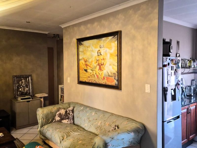 2 Bed 2 Bath townhouse for sale in Eco Park Estate - Photo 5