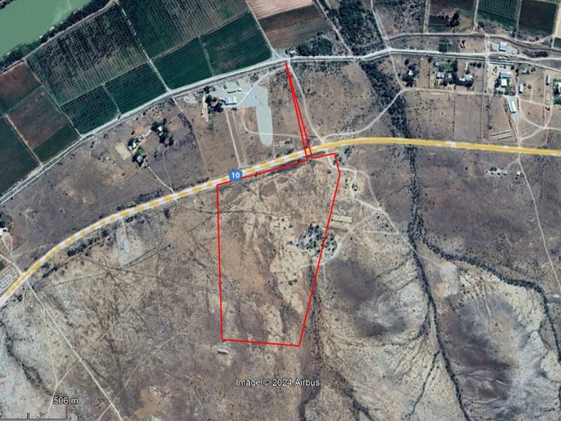 Expansive Vacant Land in Karos Settlement, uPINGTON - Photo 1