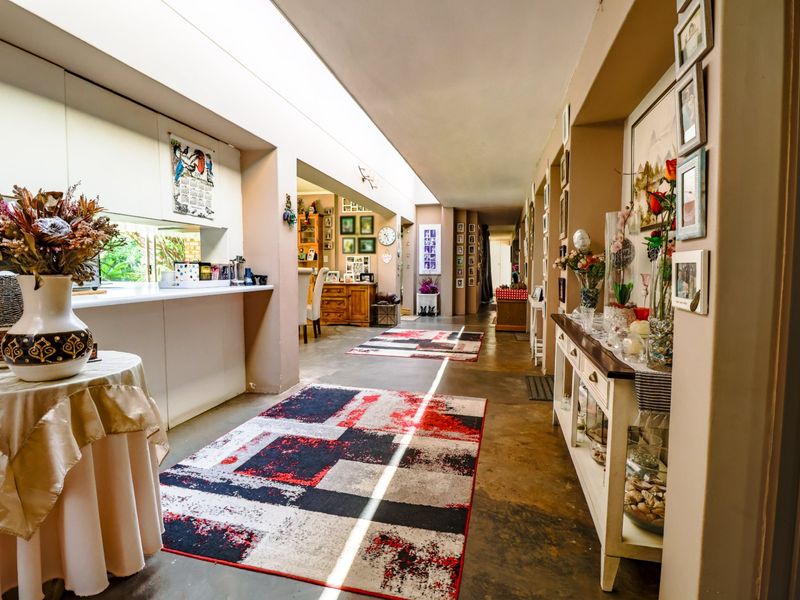 500 sqm Family  Home - Zwartkop x 7 - Photo 4