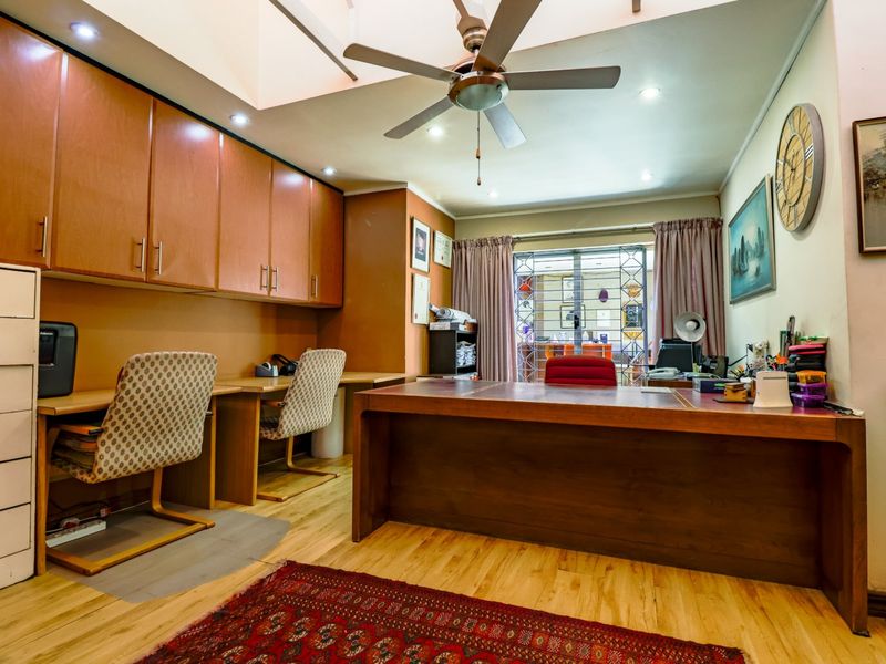 500 sqm Family  Home - Zwartkop x 7 - Photo 10