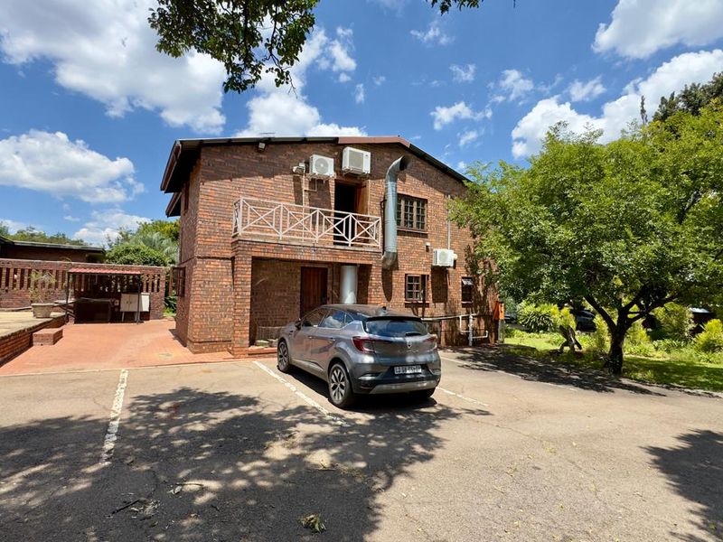 Investor Opportunity Commercial Property Die Hoewes - Photo 3