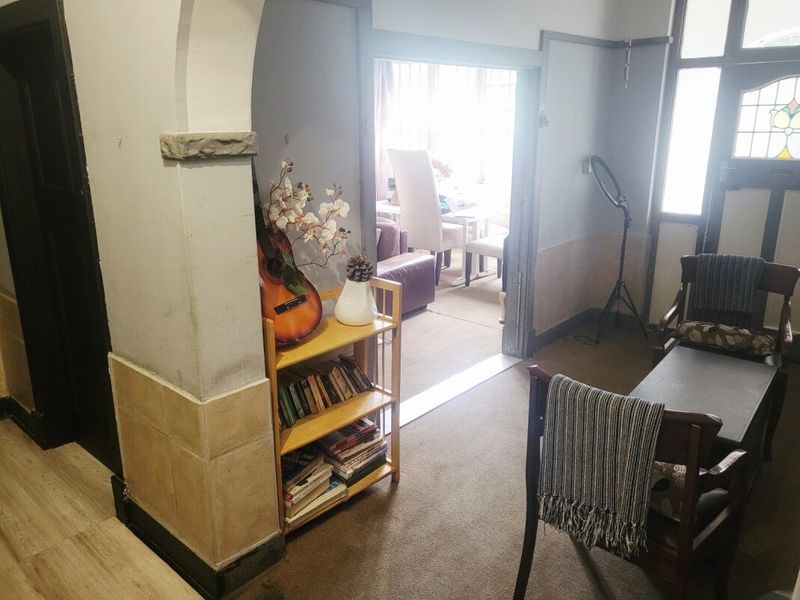 3 BED FAMILY HOME WITH 2 OUTBUILDINGS WITH OWN KITCHENETTES - Photo 9