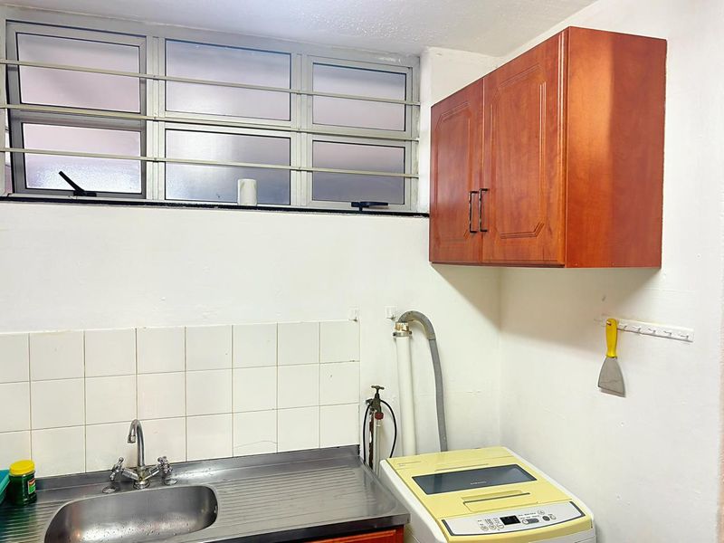 Reduced: Secure and Cozy 3-Bedroom Apartment in Overport - Photo 3