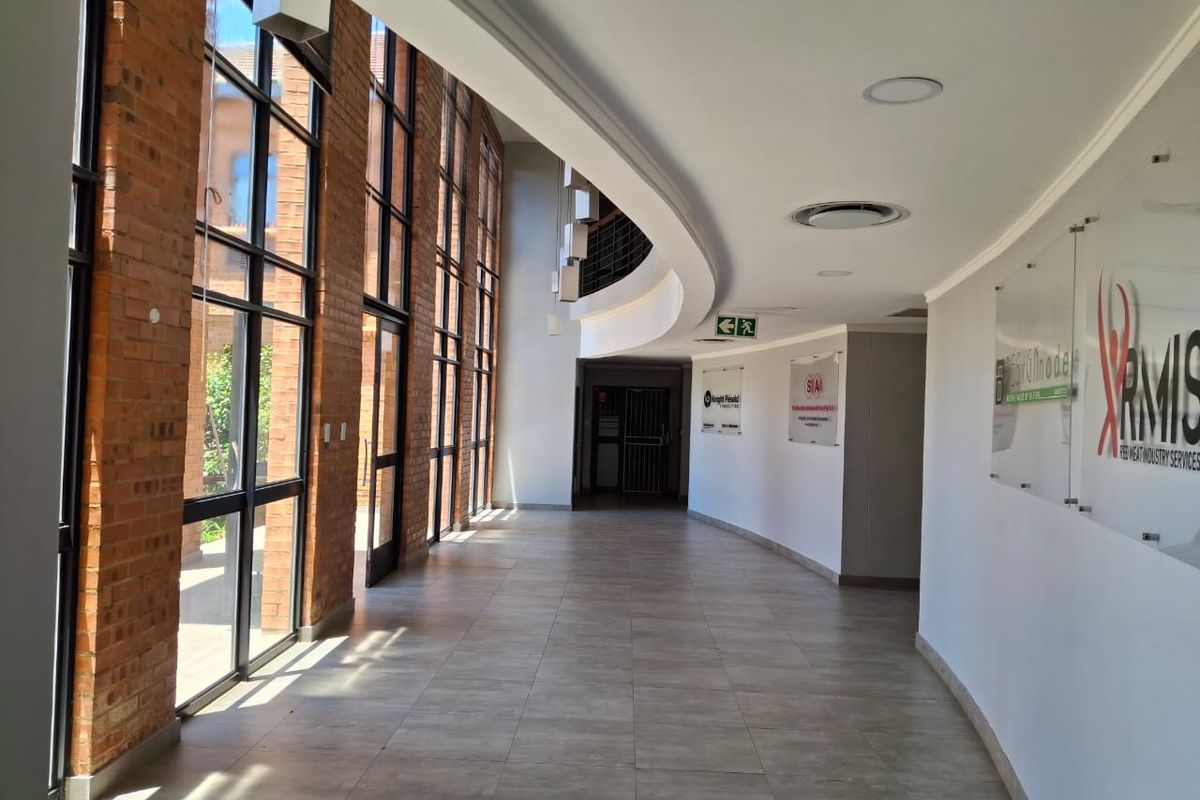 Speak to the on-site agent for all your leasing needs at Boardwalk Office Park!! - Photo 4