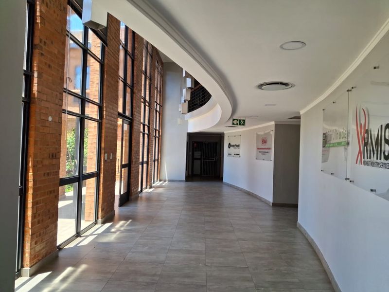 Speak to the on-site agent for all your leasing needs at Boardwalk Office Park!! - Photo 4