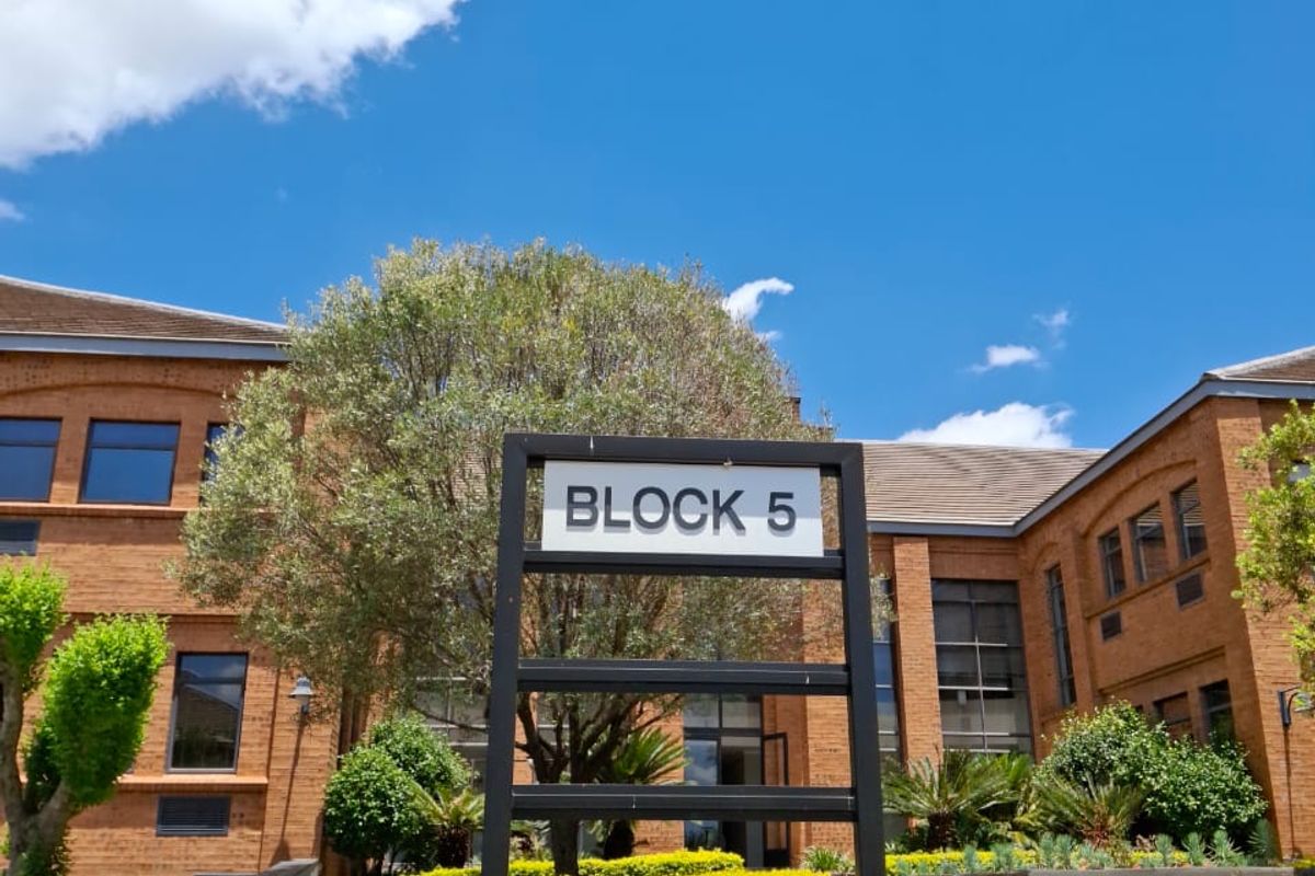 Speak to the on-site agent for all your leasing needs at Boardwalk Office Park!! - Photo 3