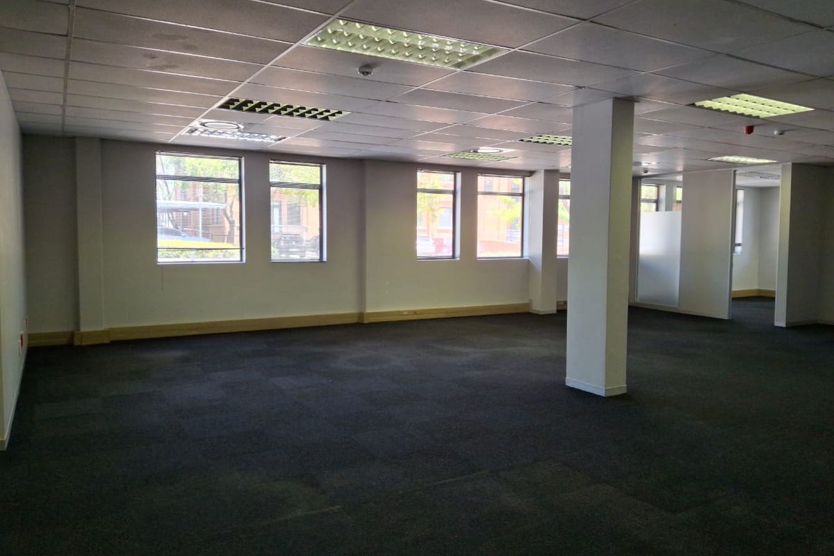 Speak to the on-site agent for all your leasing needs at Boardwalk Office Park - Photo 5