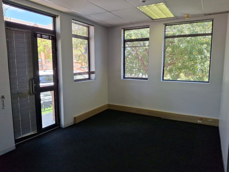 Speak to the on-site agent for all your leasing needs at Boardwalk Office Park - Photo 7