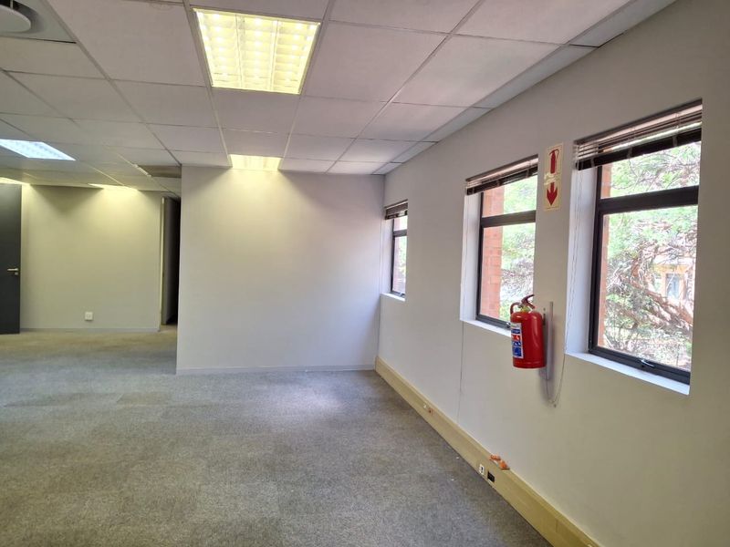 Speak to the on-site agent for all your leasing needs at Boardwalk Office Park! - Photo 4