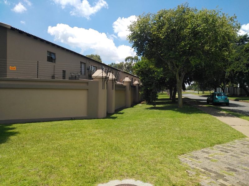 3 Bedroom House in Monument - Photo 2