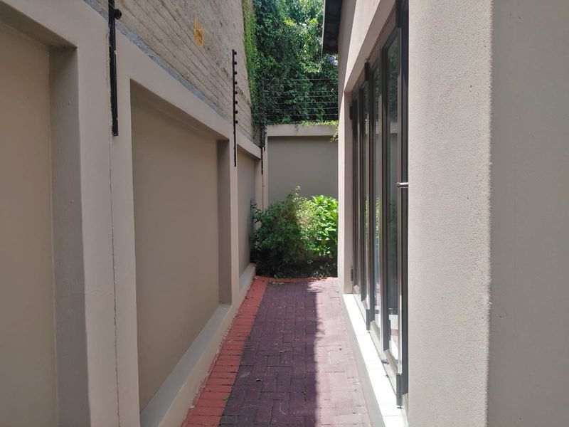 3 Bedroom House in Monument - Photo 9