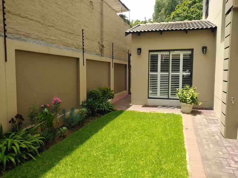 3 Bedroom House in Monument - Photo 6