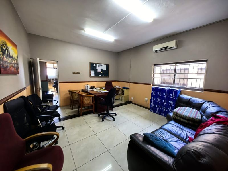 Commercial Property To Let In Morningside, Durban - Photo 5