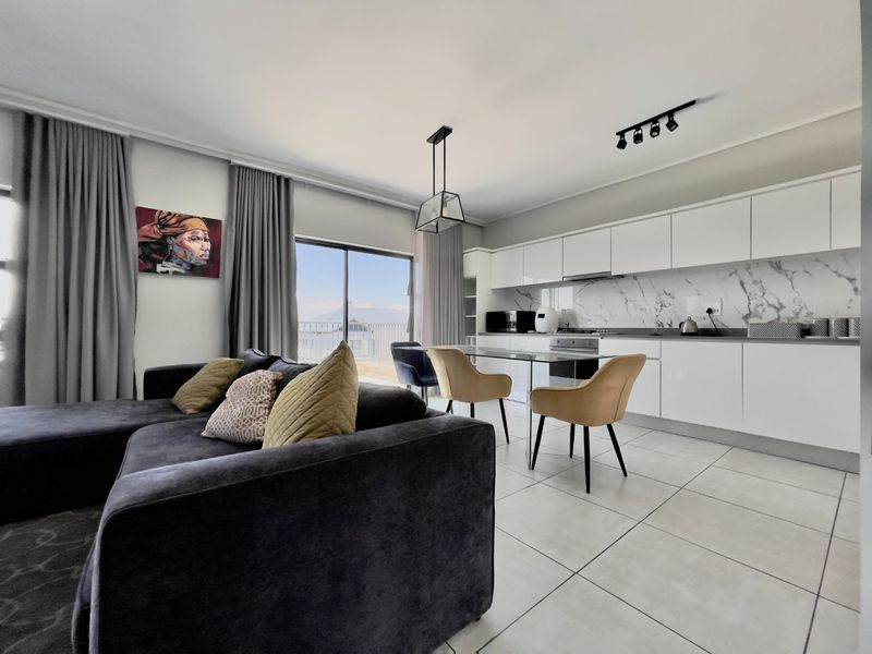 2 Bedroom 2 Bathroom Penthouse - Photo 8