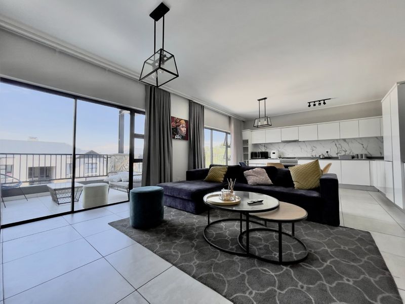 2 Bedroom 2 Bathroom Penthouse - Photo 4