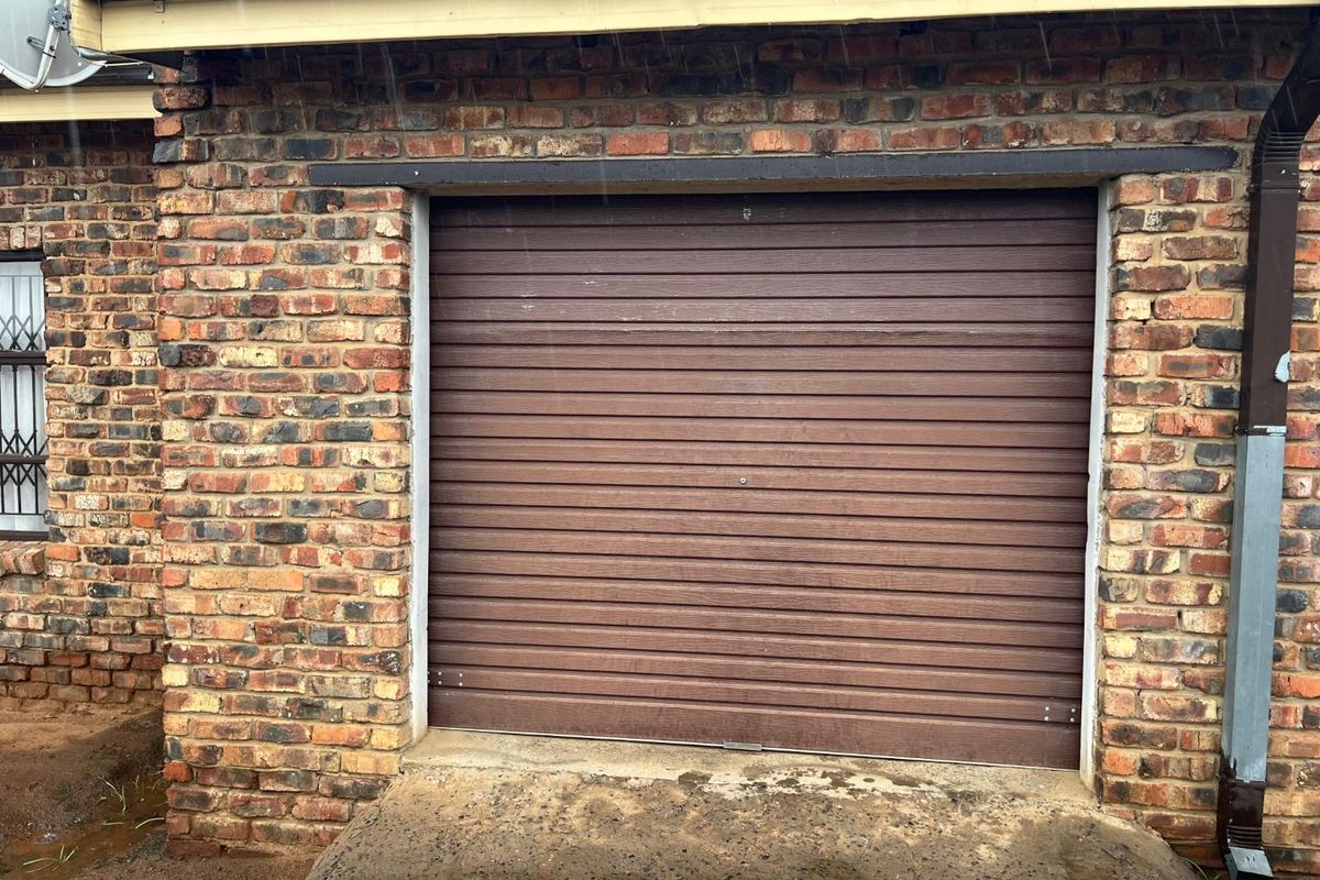 Low-Maintenance Family Gem for Sale – Bloemside 5 - Photo 3