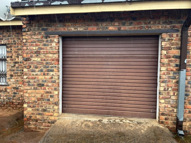 Low-Maintenance Family Gem for Sale – Bloemside 5 - Photo 3