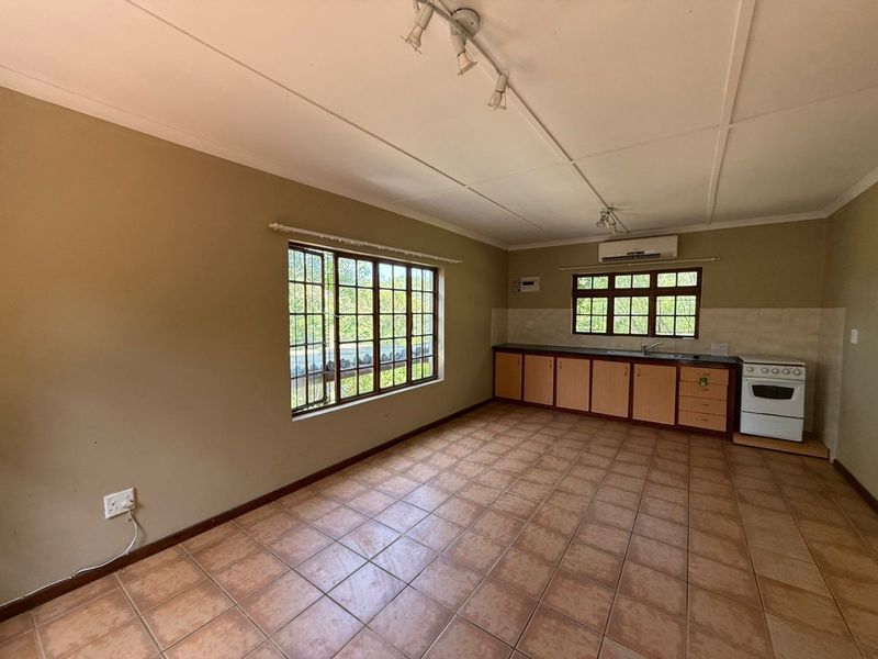 To let in Mount Moreland - 1 Bedroom townhouse with private  garden. - Photo 6