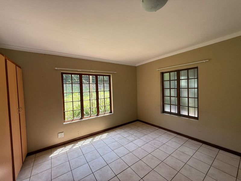 To let in Mount Moreland - 1 Bedroom townhouse with private  garden. - Photo 4