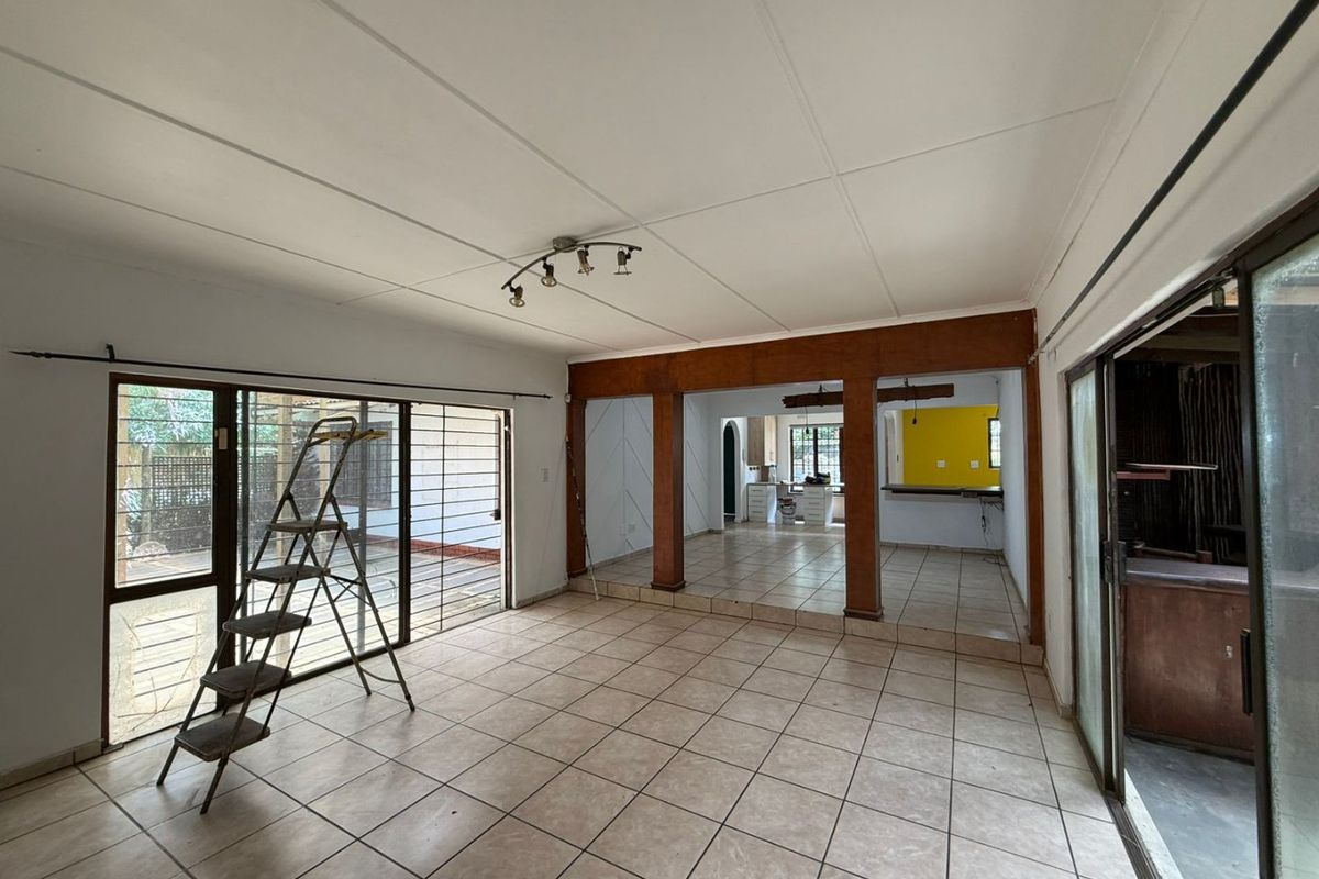 To let in Mount Moreland - 3 Bedroom home with pool, Jacuzzi entertainment areas. - Photo 5