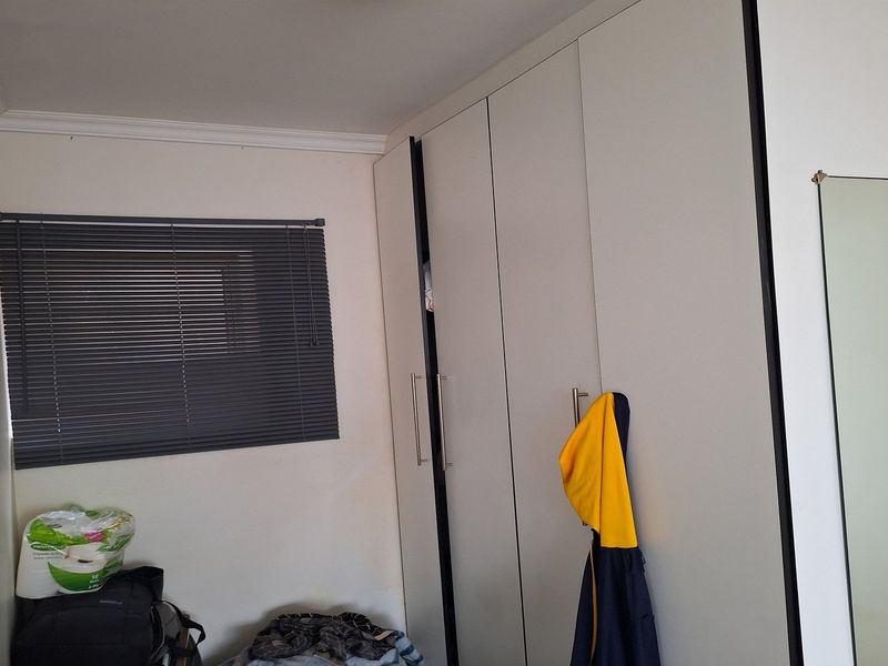 STUNNING VIEWS OF THE BAY FOR THE FIRST TIME HOMEOWNER - Photo 7