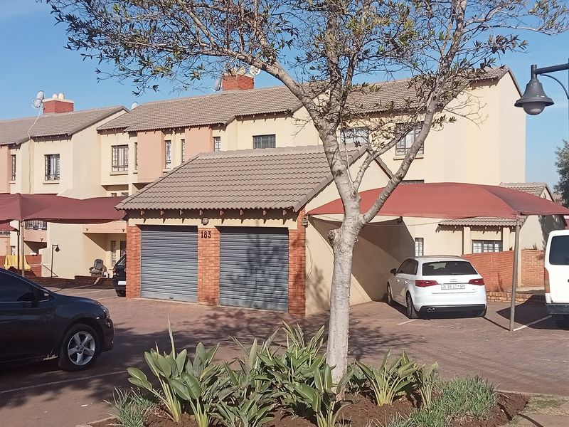 First Floor Bachelor Unit For Sale - Photo 2