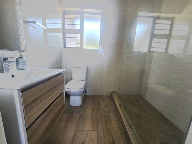 Fully Furnished Seaside Duplex In Ballito, KZN - Photo 9