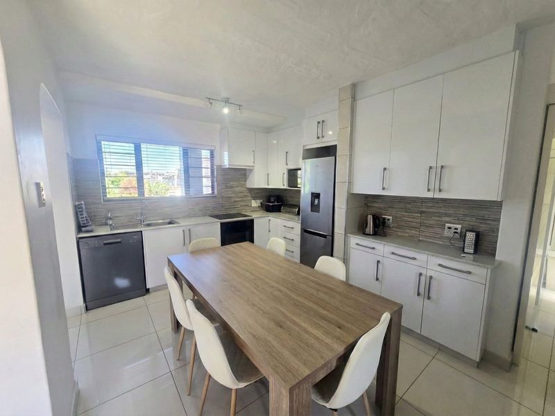 Fully Furnished Seaside Duplex In Ballito, KZN - Photo 3