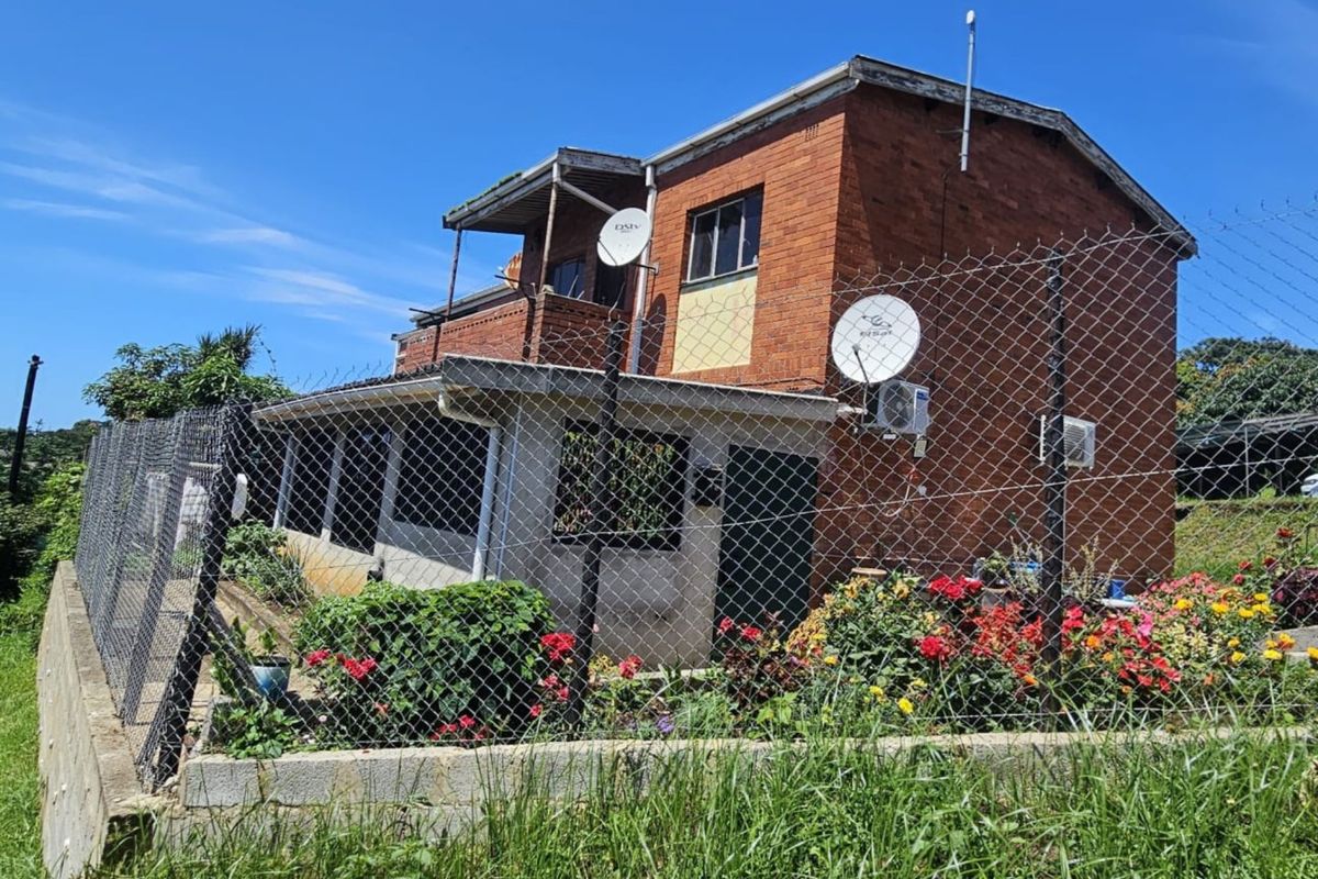 A Breeze of Opportunity – Starter Flat with Scenic Views - Photo 2