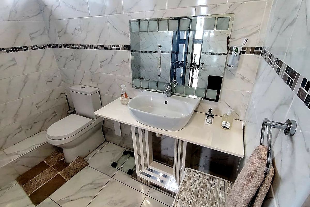 3 Bedroom House for Sale in Mdantsane - Photo 3