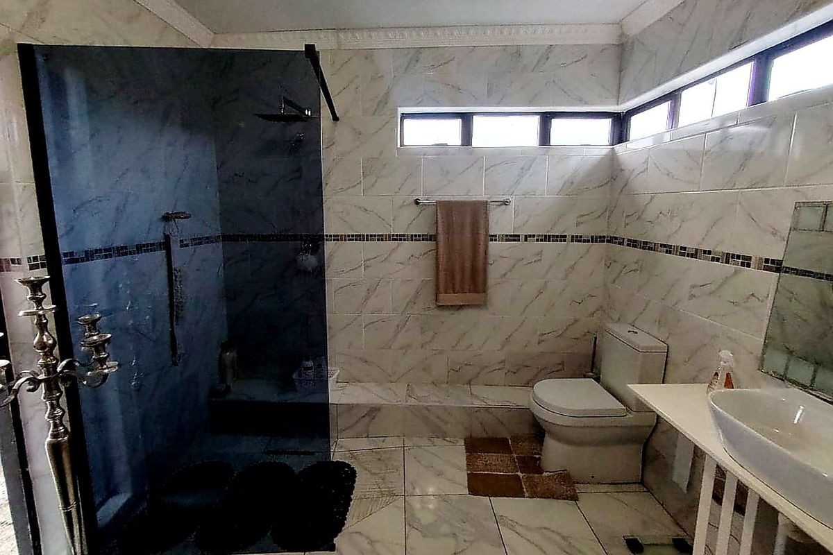 3 Bedroom House for Sale in Mdantsane - Photo 5